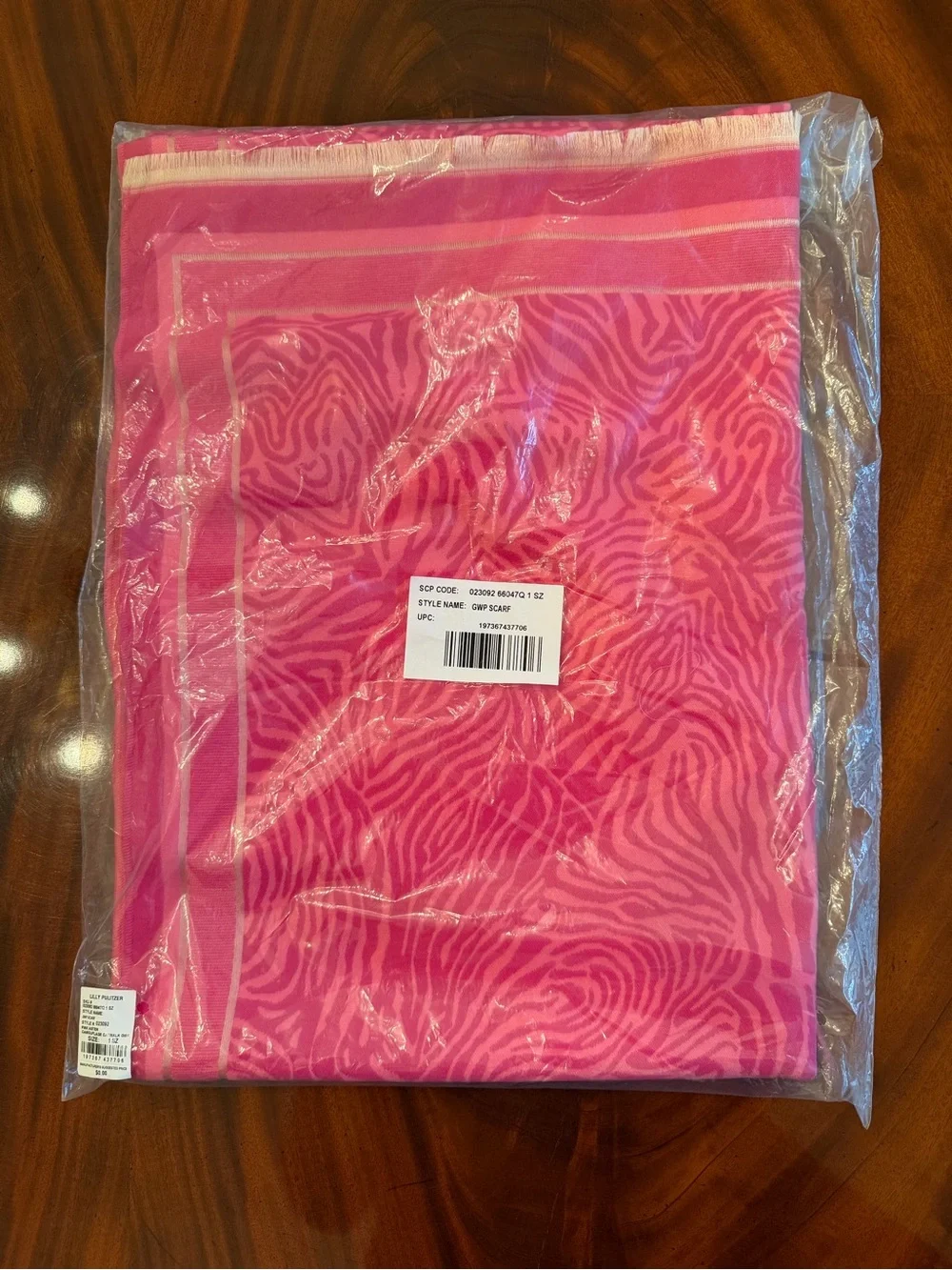 NWT Lilly Pulitzer Jacquard Wrap Pink Aster Camouflage Catwalk